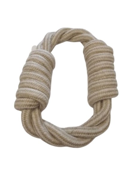 dog toy  natural cotton and designed to facilitate teeth cleaning.